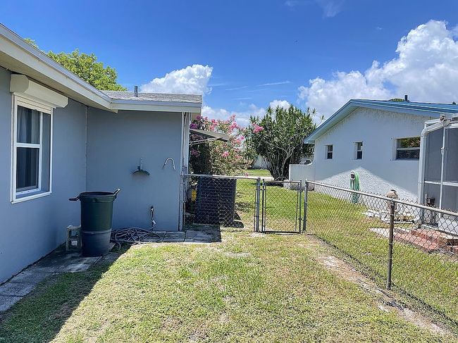 Photo of 1530 Windward Dr, Melbourne, FL