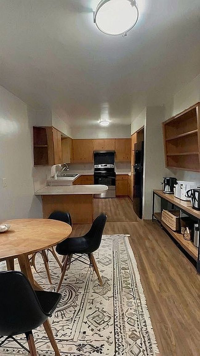 Additional photo 3 of property located at 968 North St