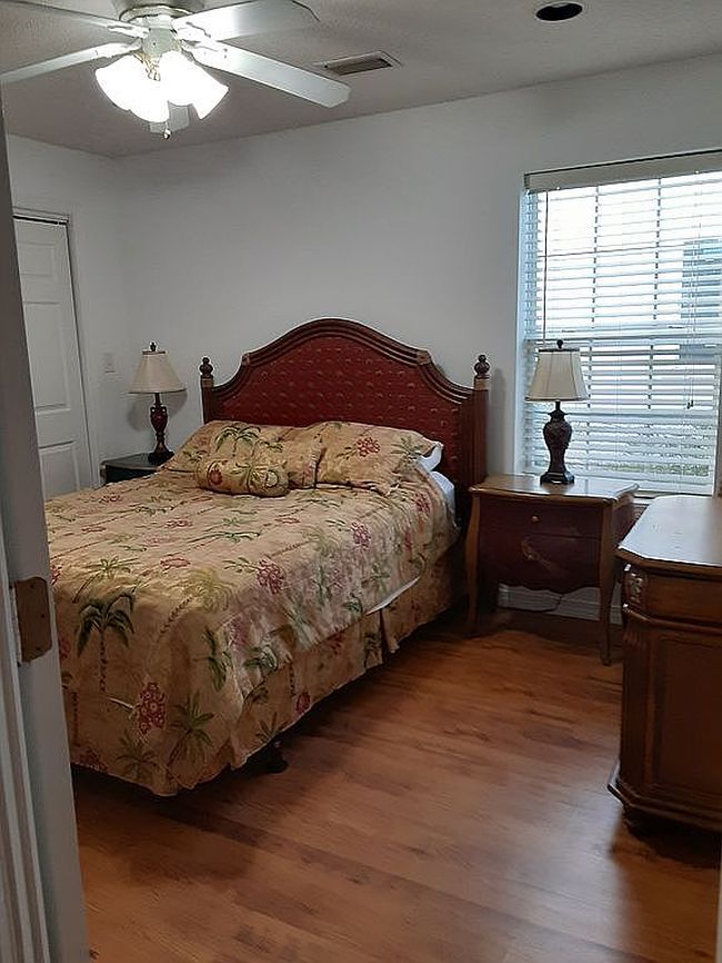 Image of 4298 Montague Dr