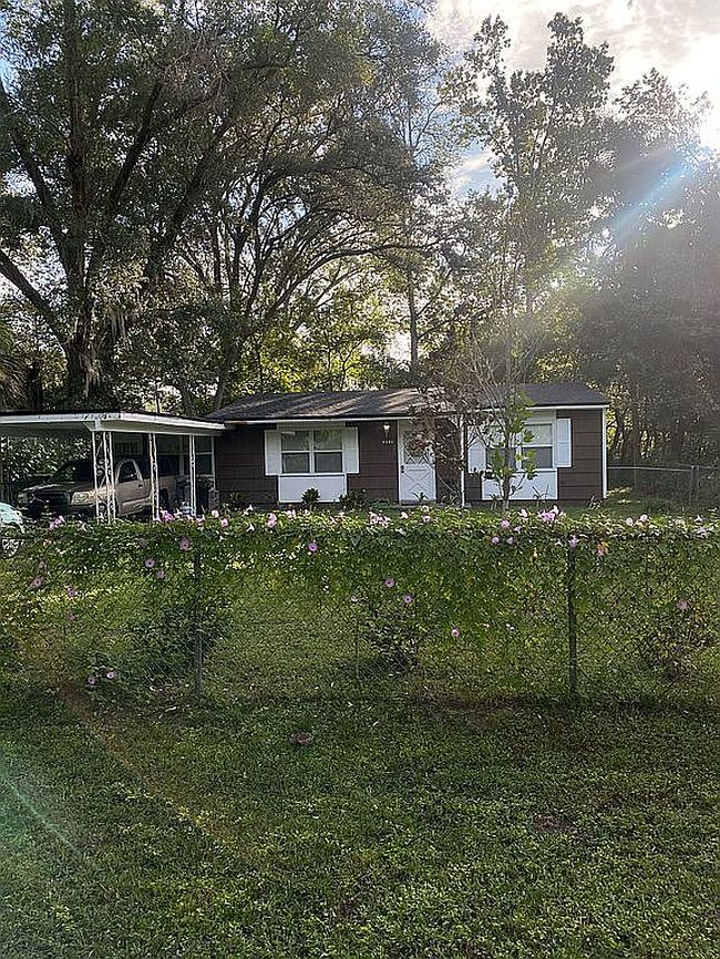Image of 5459 Carrin Ln