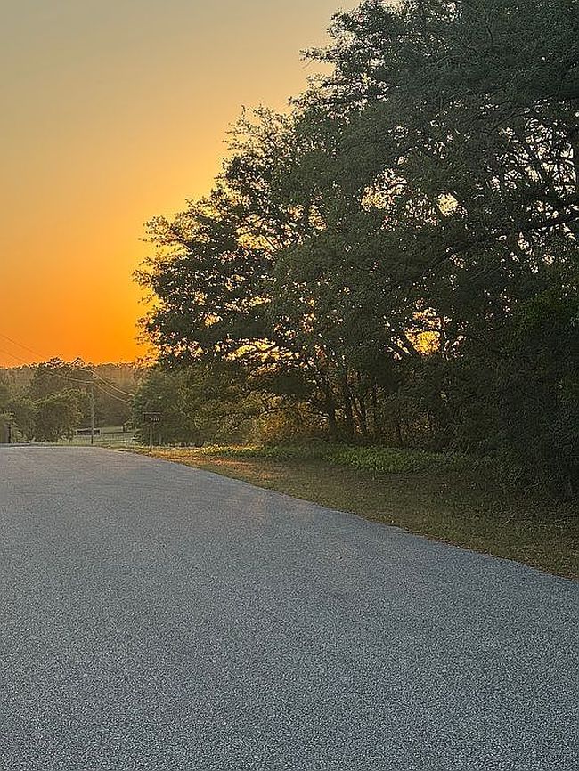 Photo of 4229 W Fountain Ln, Citrus Springs, FL