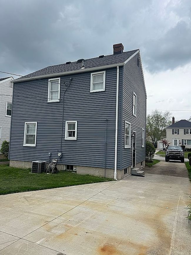 Image of 142 Monroe Ave