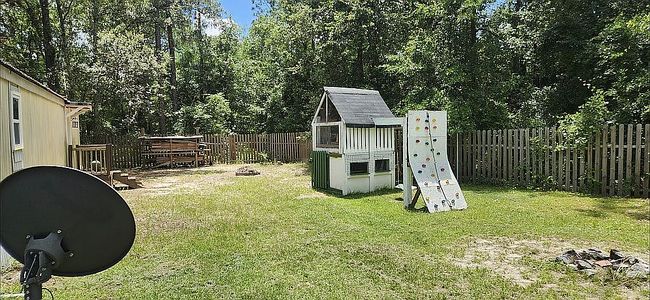 Photo of 432 Old Oak Rd, Jesup, GA
