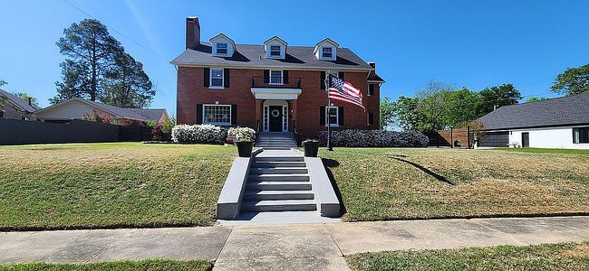 Photo of 406 W Narroway St