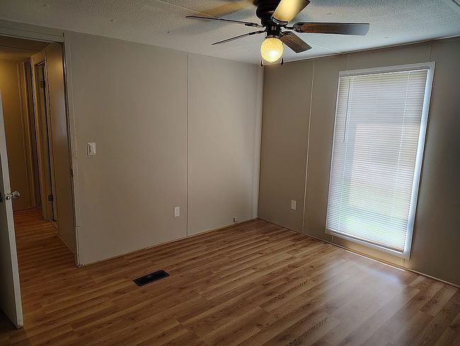 Additional photo 3 of property located at 707 Breckinridge Dr