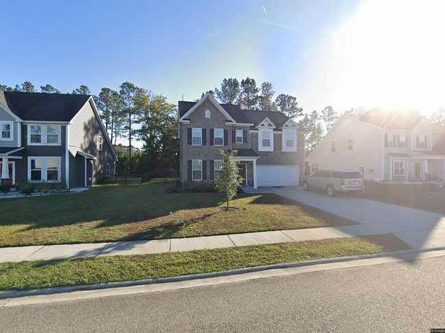 Photo of 2934 Castleoak Dr, Richmond Hill, GA