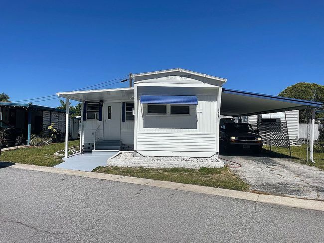 Image of 4300 E Bay Dr