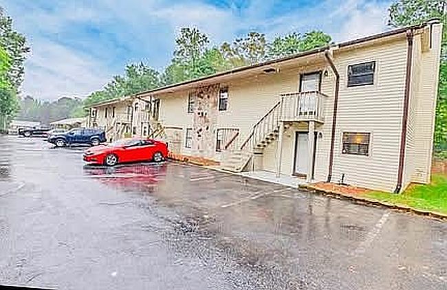Photo of 515 Brookside Ct #515