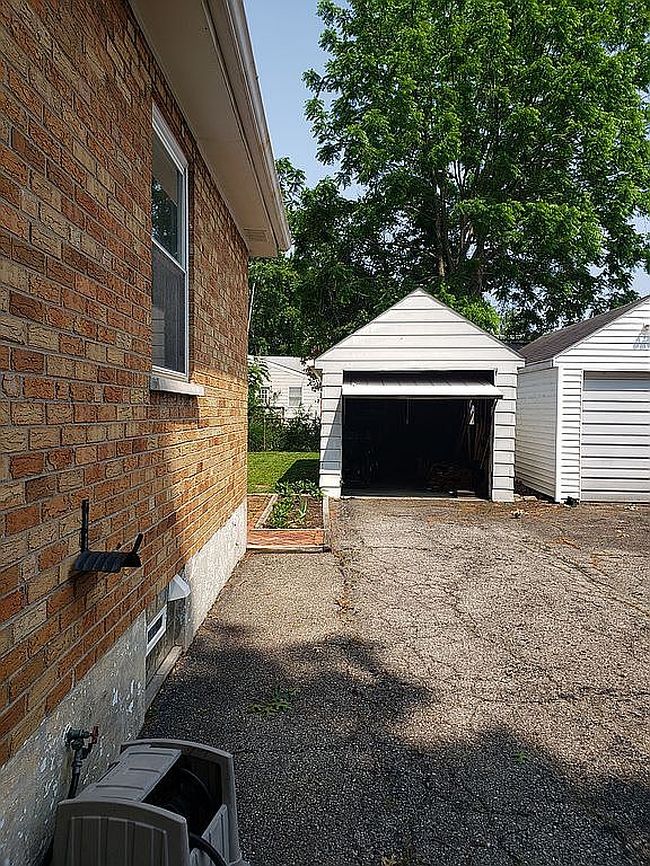 Photo of 7714 Eustis Ct, Cincinnati, OH