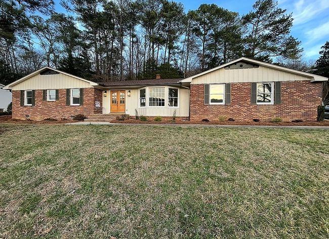 Image of 100 N Tibbs Rd