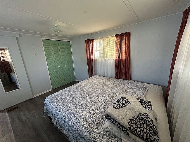 Image of 7400 46th Ave N Lot 18