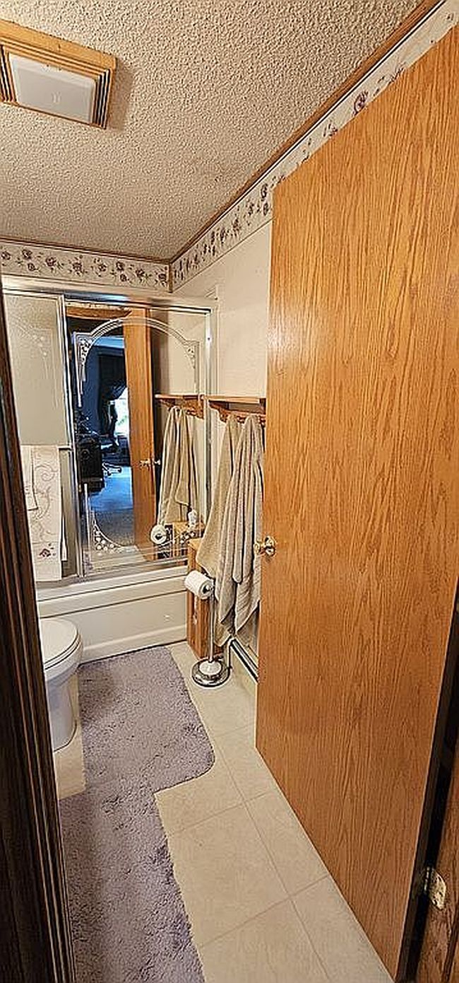 Photo of 11 S Johnson St, Andrew, IA
