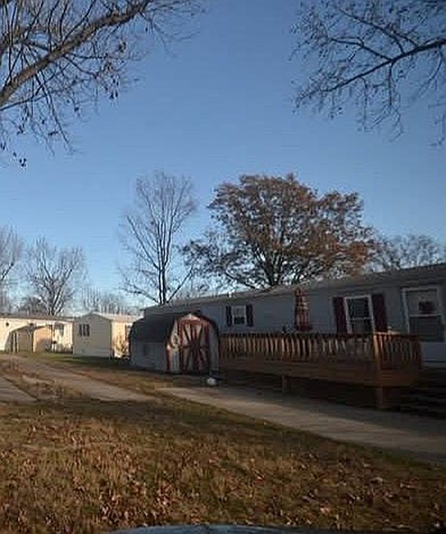 Image of 49 Suzanne Dr