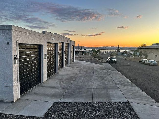 Photo of 2030 Commander Dr, Lake Havasu City, AZ