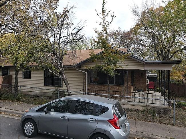 Additional photo 3 of property located at 2400 E 10th St