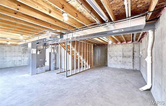 Photo of 1124 Bronze Dr, Foristell, MO