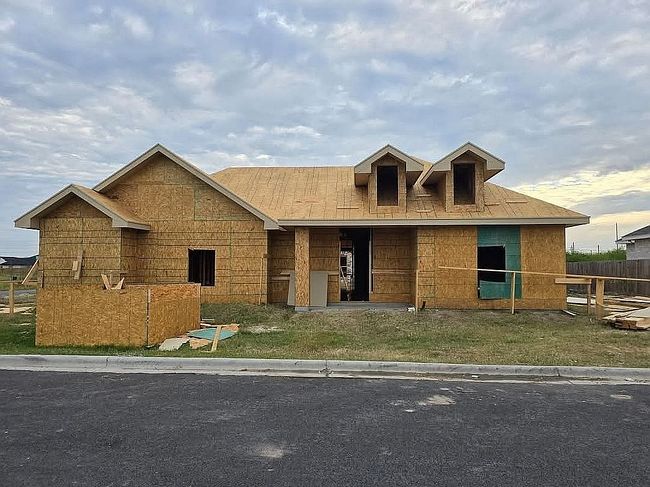 Image of 2873 Ari Dr