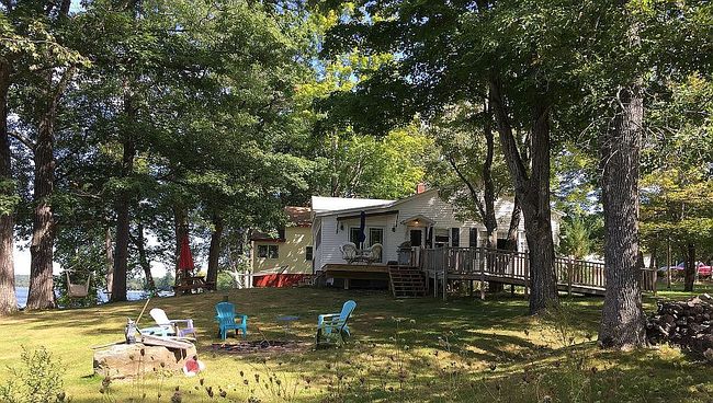 Image of 1110 Lakeview Dr