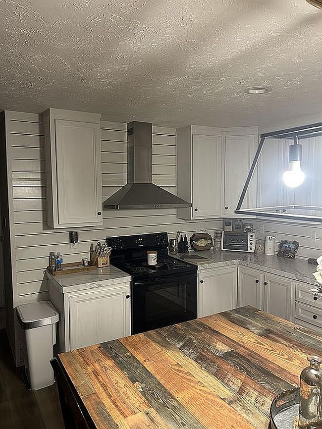 Photo of 1318 Orange Grove Ave, New Iberia, LA