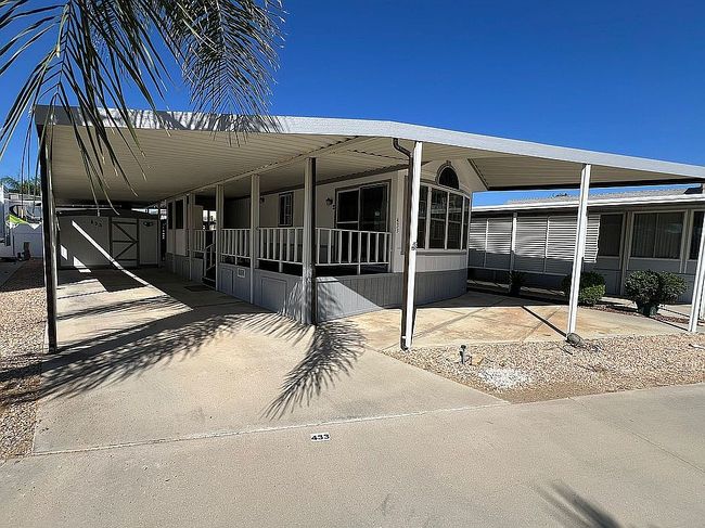 Photo of 1295 S Cawston Ave Space 433