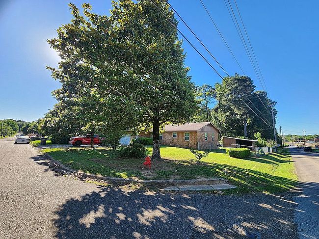 Image of 1417 Se Madison St