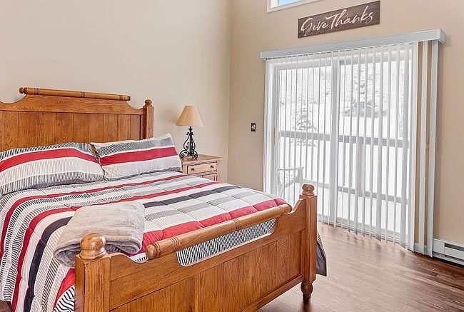 Image of 284 Roundabout Way