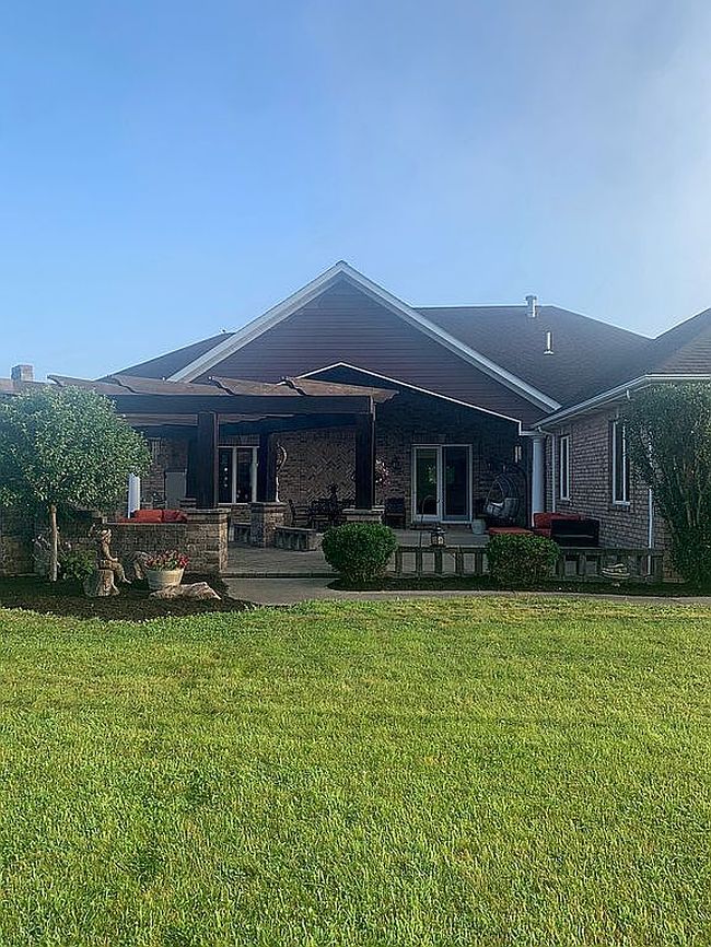Photo of 577 Bovard Luxor Rd, Greensburg, PA