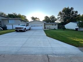 Image of 1222 N Birch St