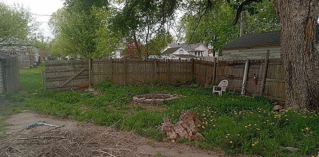 Image of 210 3rd Ave Se