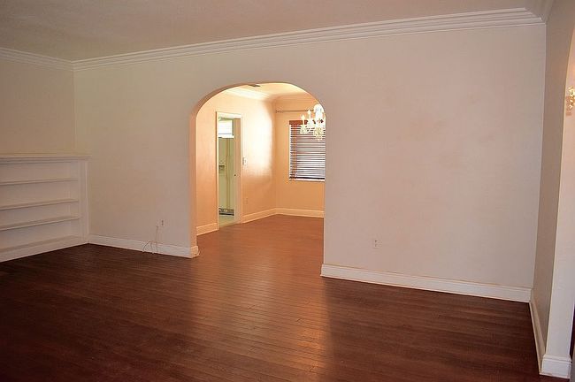 Image of 2910 Sw 2nd Ave