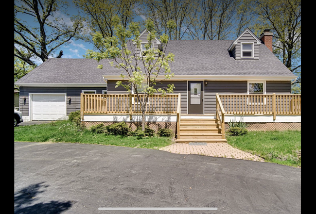 Image of 205 W Wood St