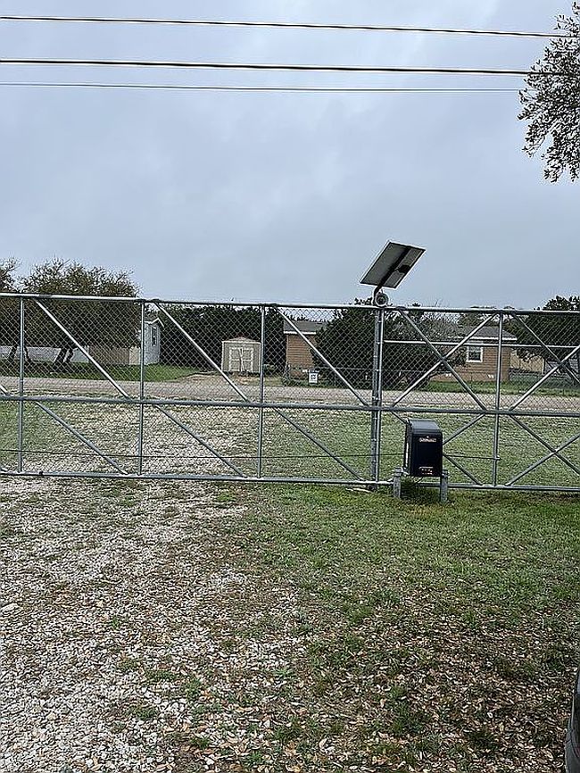 Image of 193 Private Road 1508