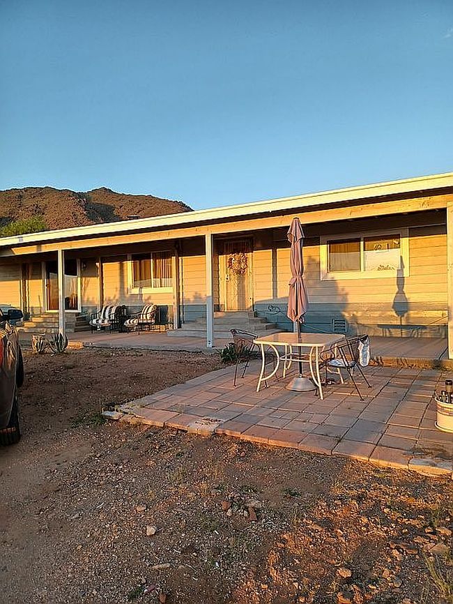 Photo of 4680 N Smoketree Rd, Golden Valley, AZ