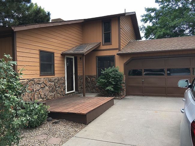 Photo of 599 Catskill Ct