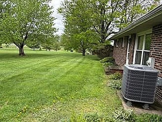 Image of 107 Sequoia Dr