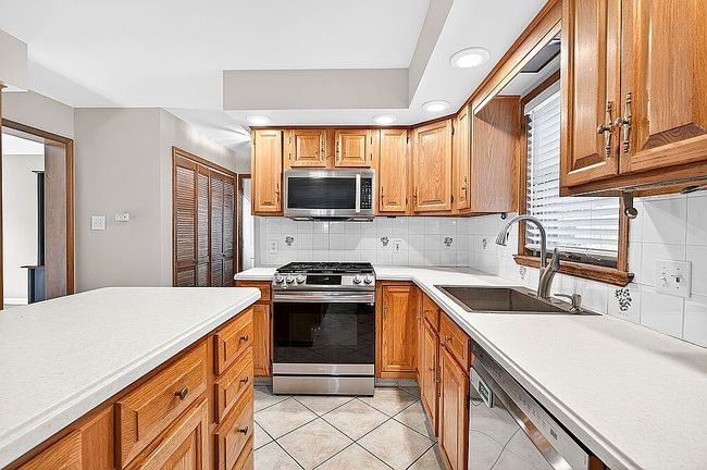Photo of 12 Sloane Ct, Stony Pt, NY