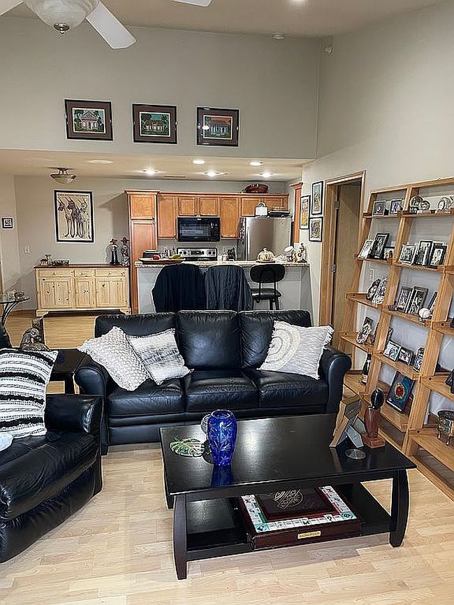Photo of 470 N 1st Ave Apt 303