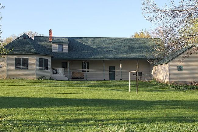 Additional photo 3 of property located at 1167 3rd St S