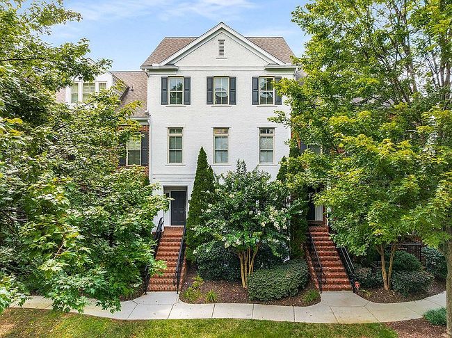 Photo of 193 Legran Ct