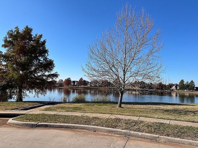 Image of 2821 Edgewater Ct