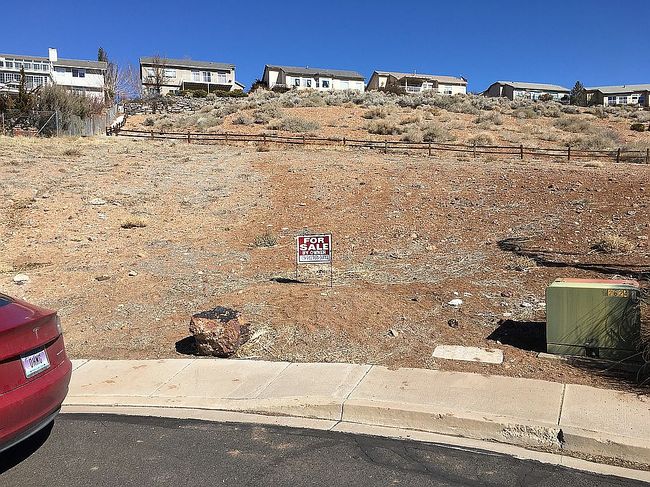 Photo of 890 Pomarius Ct