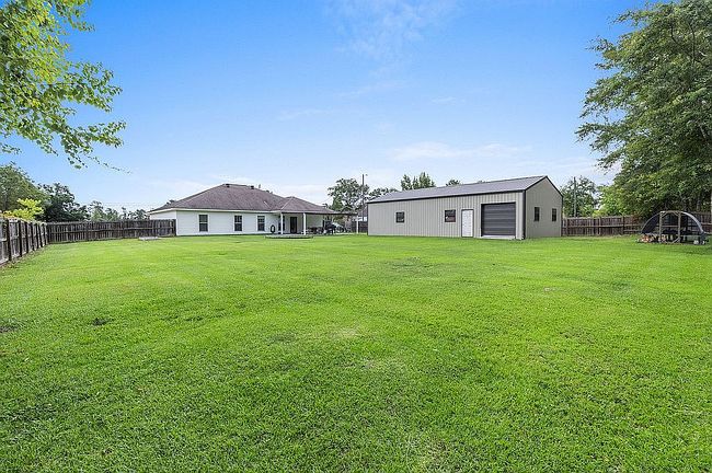 Photo of 2715 Carolyn Dr, Lake Charles, LA