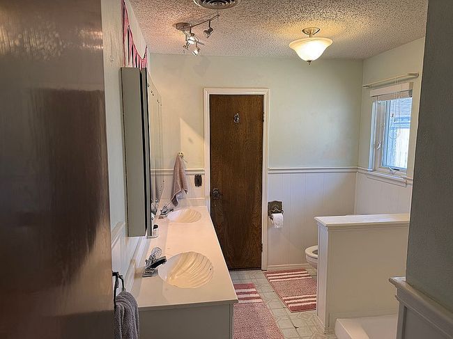 801 Arrah Ave, Friona, TX