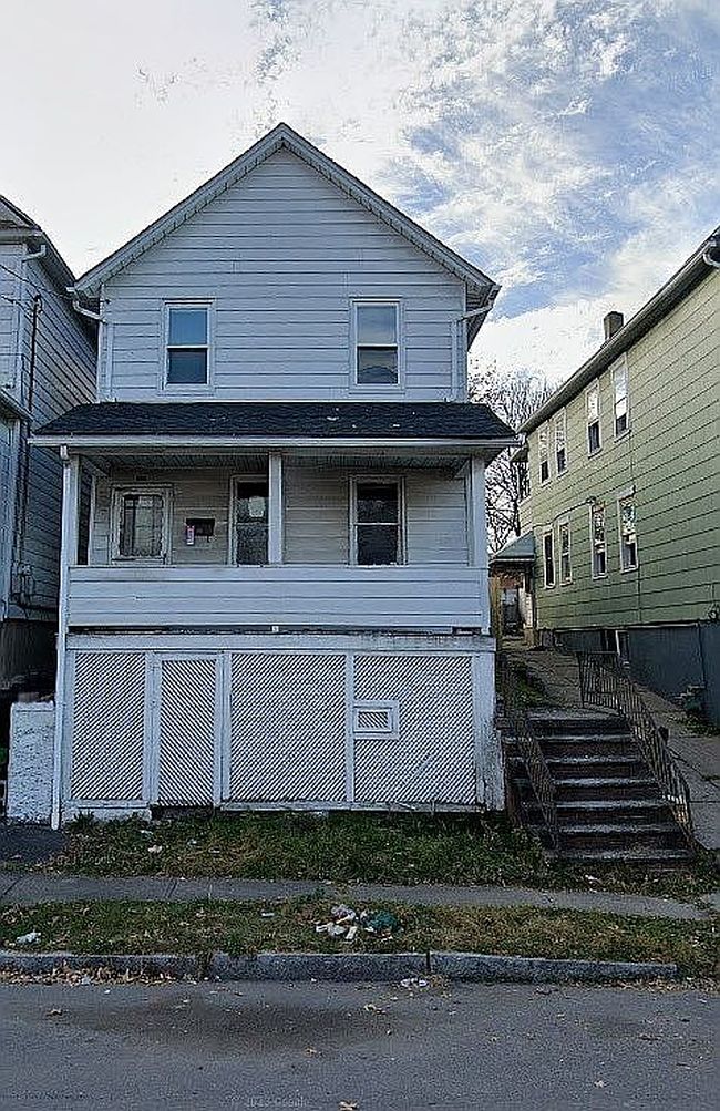 Photo of 782 N Pennsylvania Ave