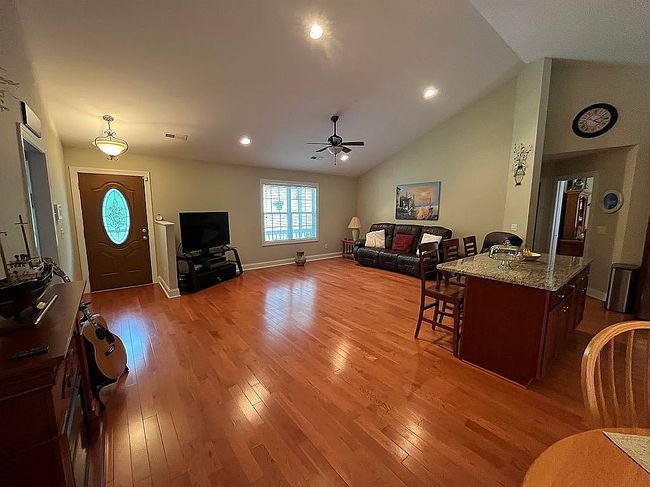 Photo of 76 Stroud Will Ct, Rocky Point, NC