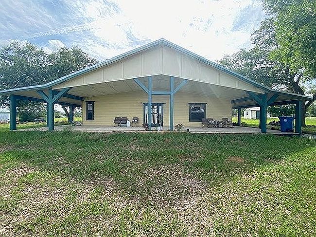 Photo of 6125 White Rd, Brooksville, FL