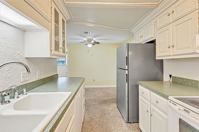 Photo of 1708 S Bryant Ave, Del City, OK