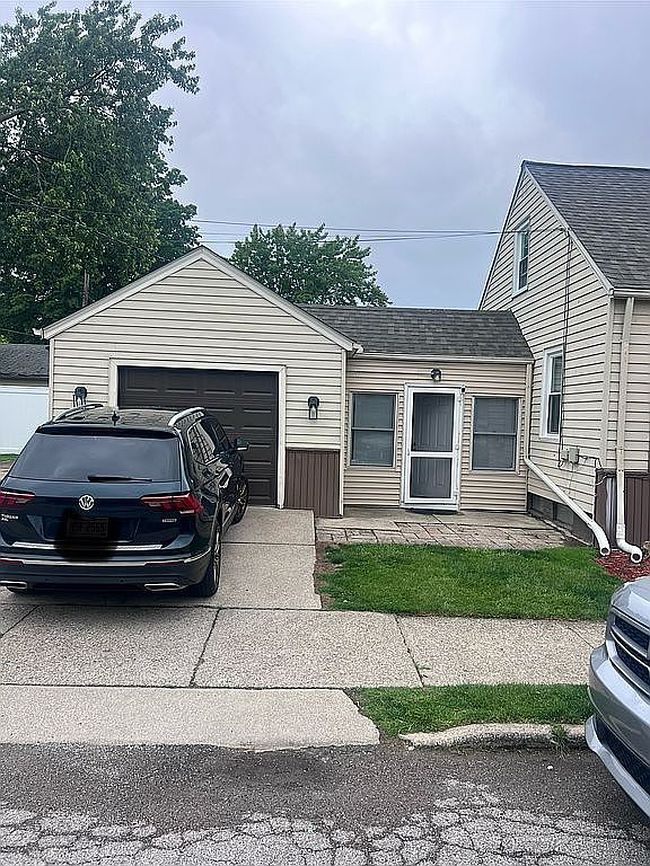 Image of 14816 Brunswick Ave
