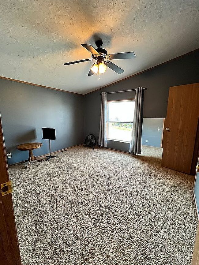 Photo of 2555 Deere St, Ames, IA