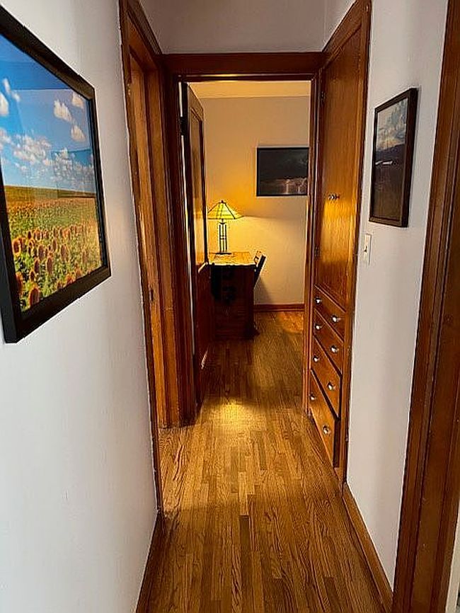 Photo of 549 E 2nd St, Russell, KS
